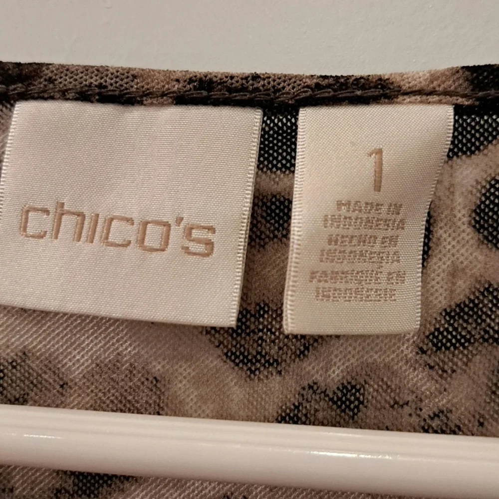 Chico's mesh top blouse lightweight Animal Print nylon size 1